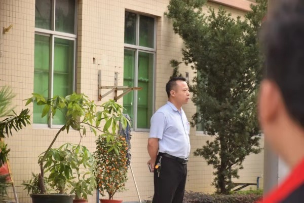 四月也要元?dú)鉂M滿！萬昌公司昨日召開全體動員晨會